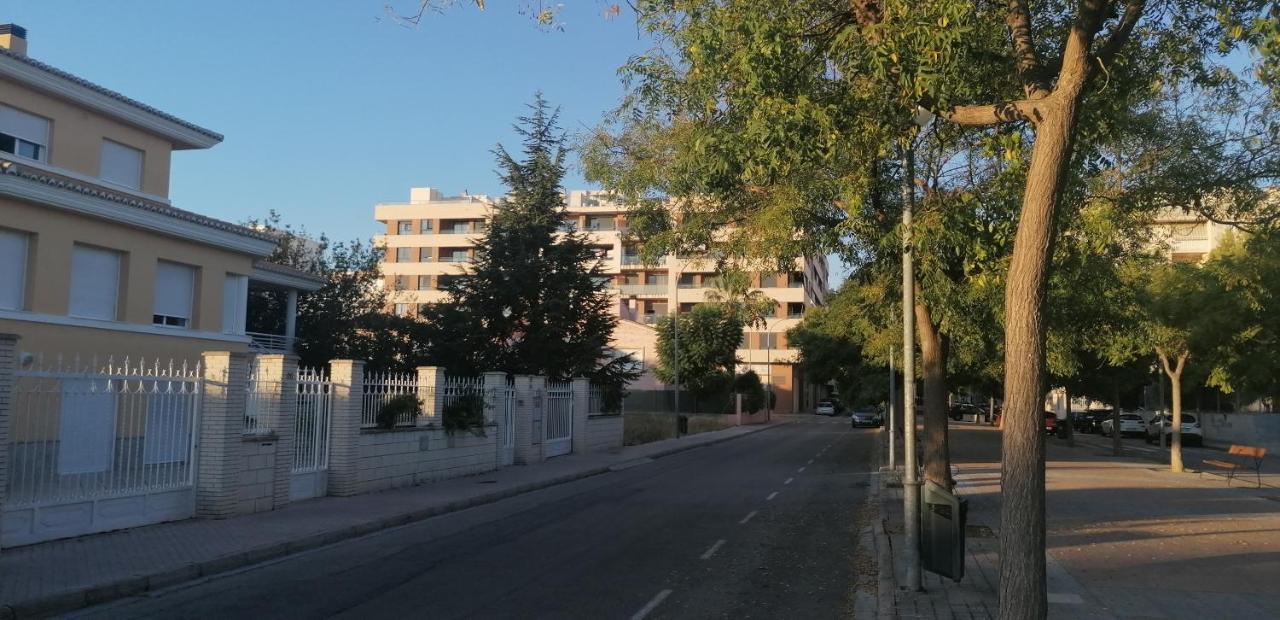Comfortable Apartment With Airco - Isaola Oliva Exterior foto